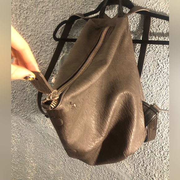 Dream Control Triangular backpack, faux leather, slate grey - Picture 2 of 9